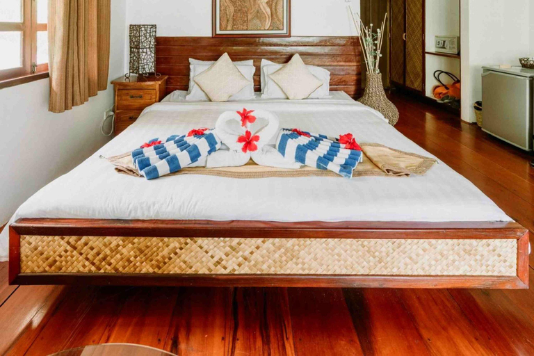 Room 2, Romantic Beach Villas, General Luna