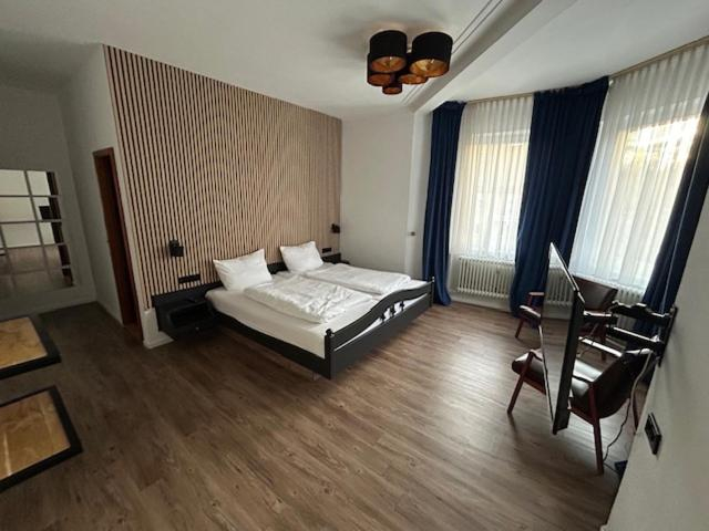 Bedroom 2, Parkhotel Rottweil, Rottweil