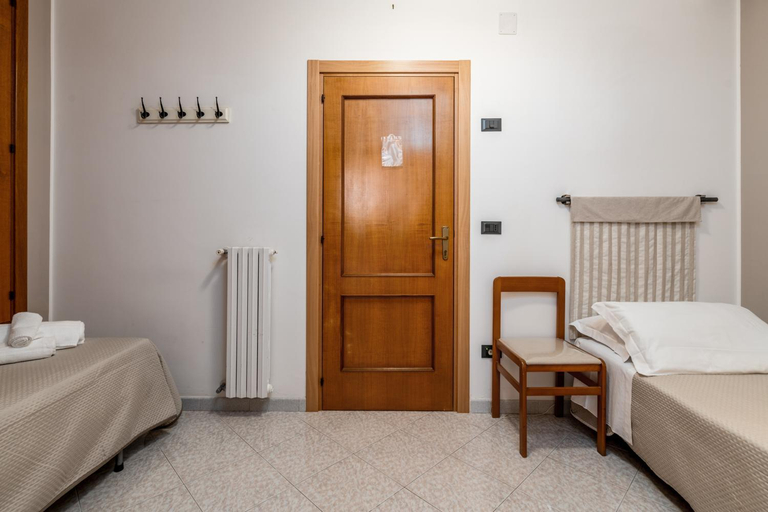Bedroom 4, Piccolo Hotel Villa Rosa, Brindisi