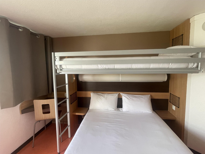 Bedroom 3, Première Classe Amiens Est - Glisy, Somme