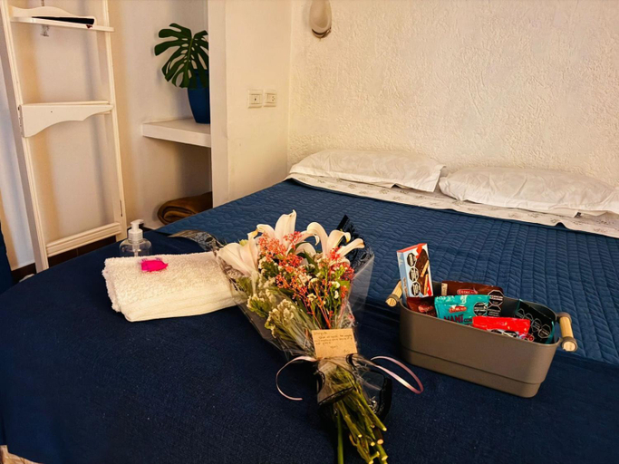 Bedroom 3, Hotel Elena, Capital