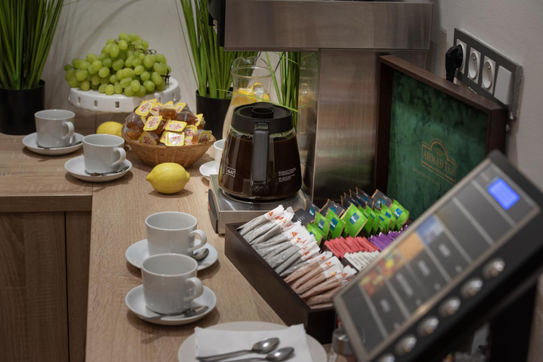 Food & Drinks 5, Prague Season Three Stars, Praha 2