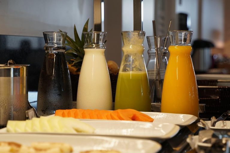 Food & Drinks 5, Trento Hotel Guaira by Unna, Guaíra