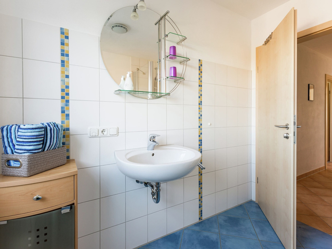 Bathroom 3, Ferienwohnung im Allgau, Weilheim-Schongau