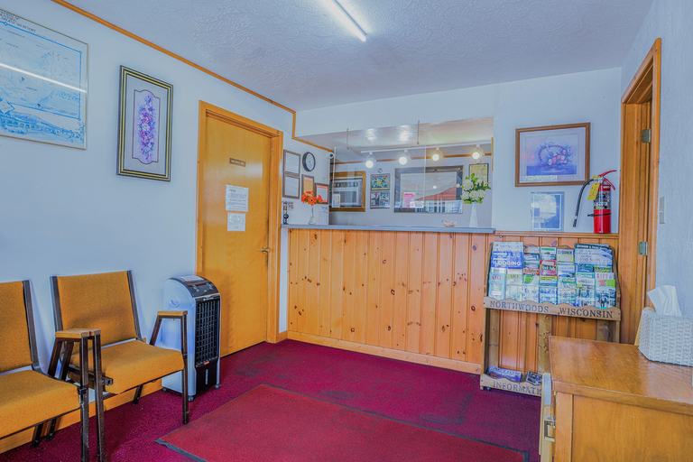 Lobby 5, 100 Silver St,, Bexar