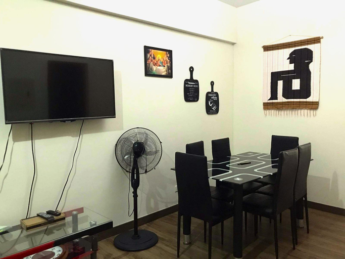 Dining Room 18
