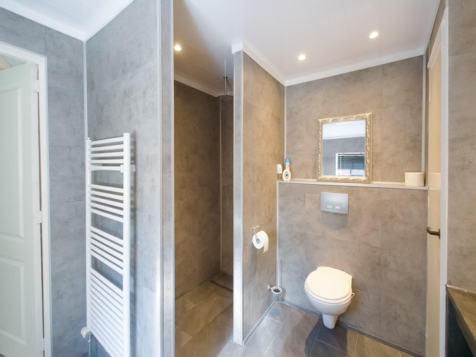 Bathroom 4, Villa in Drents-Friese Forest with Pool, Westerveld