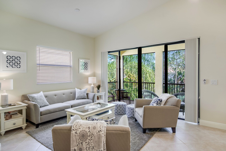 Others 5, Serrano 201 by Distinctive Beach Rentals, Lee