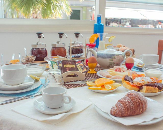 Food & Drinks 5, Hotel leonardo, Rimini