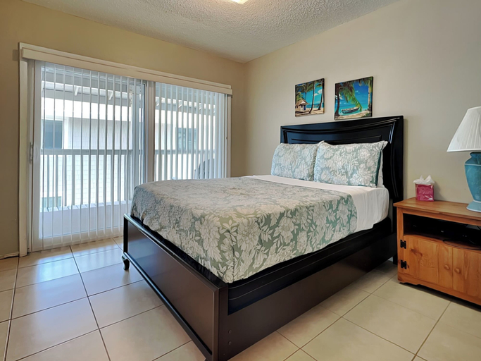 Others 5, Shore Haven Unit 5A by Distinctive Beach Rentals, Pinellas