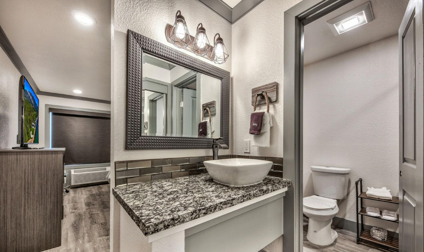 Bathroom 4, The Elet Hotel, El Dorado