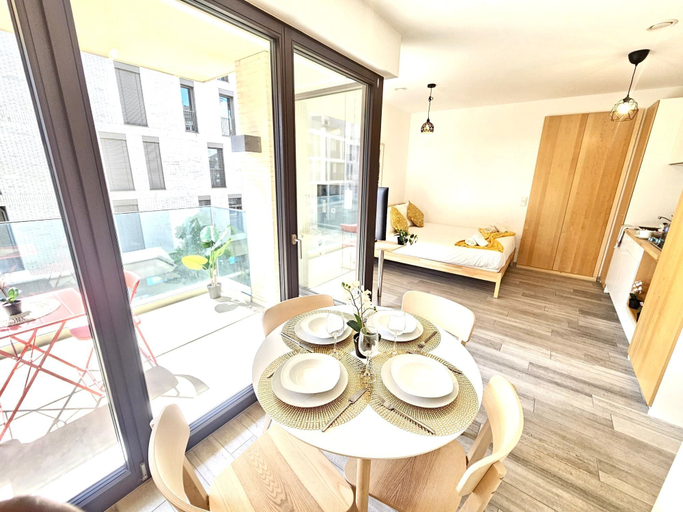 Others 4, Cozy studio with sunny terrace, Luxembourg