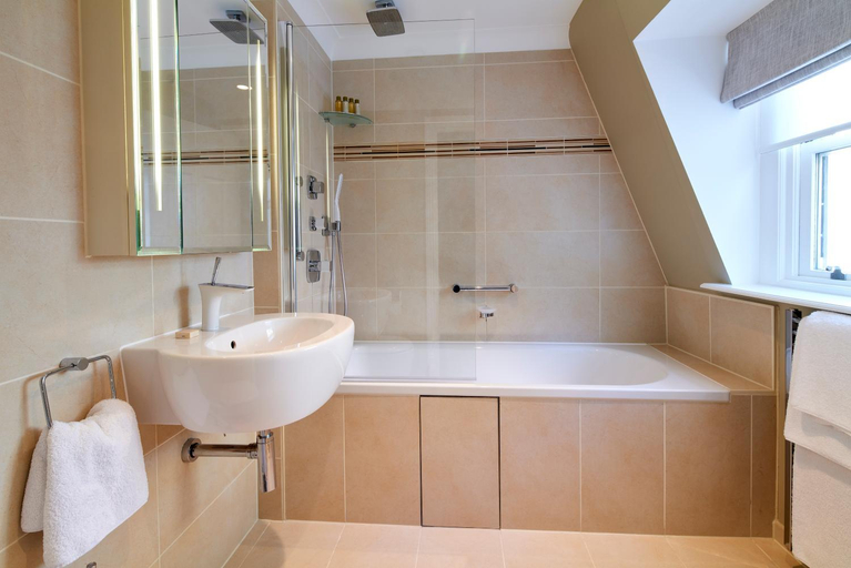 Bathroom 4, Cheval Calico House, London