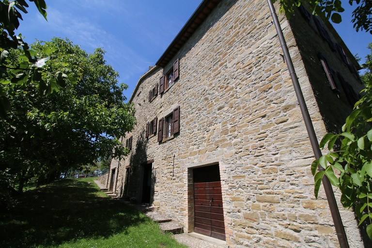 Exterior 2, Timeless Holiday Home in Apecchio With Garden, Pesaro E Urbino