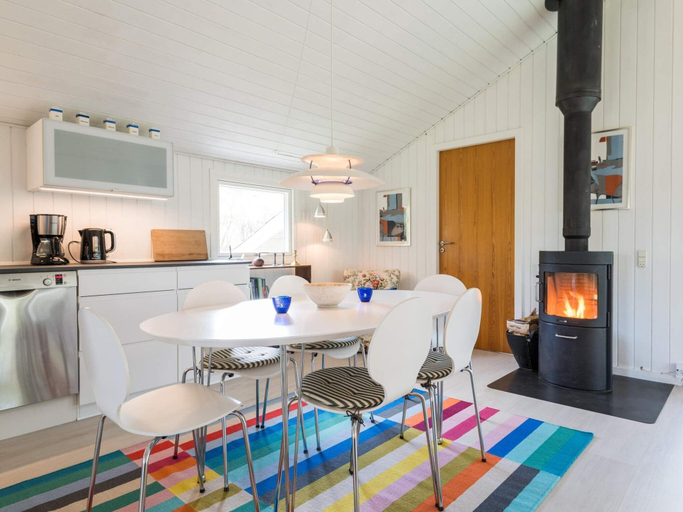 Others 5, Inviting Holiday Home in Fano, Fanø