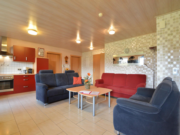 Others 4, Apartment in Burg Reuland with forest, Liège
