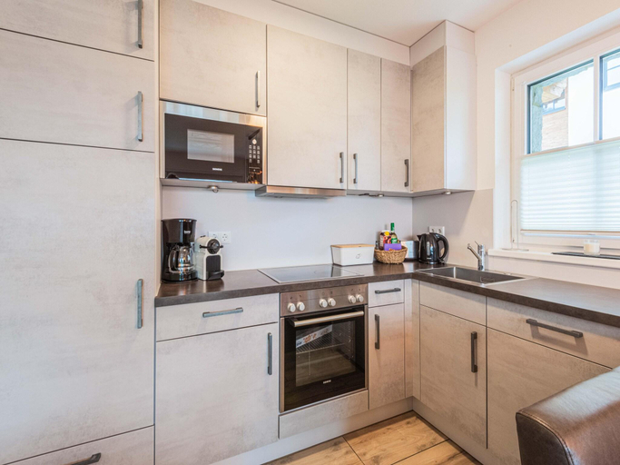 Others 4, Chalet in Niedernsill near Ski Slopes, Zell am See