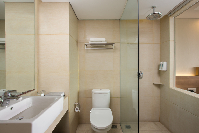 Bathroom 7