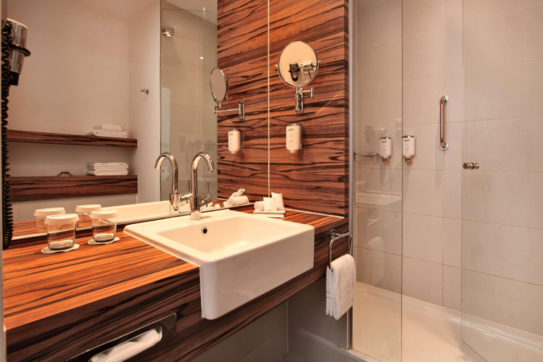 Bathroom, H4 Hotel Muenster City Centre, Münster