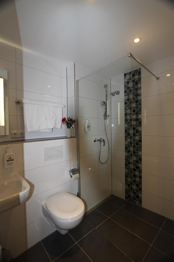 Bathroom 3, Hotel Gasthof zum Anker, Ingolstadt