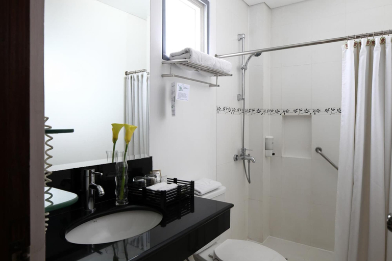 Bathroom 6