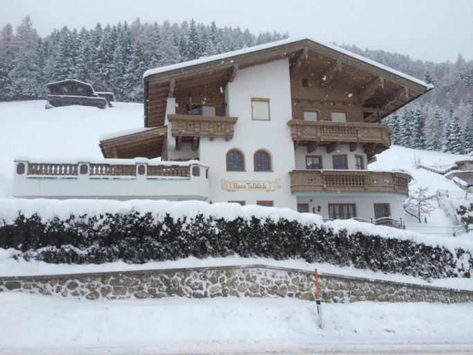 Others 4, Apartment in Hainzenberg near Ski Lift, Schwaz