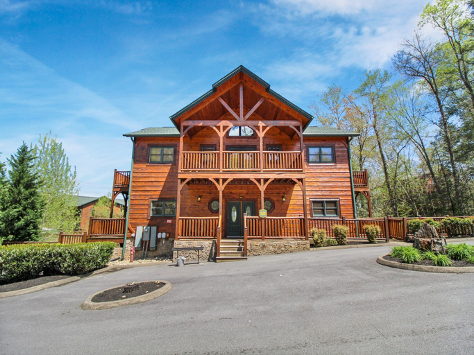 Exterior & Views, Big Sky Lodge II by Jackson Mountain Rentals, Sevier