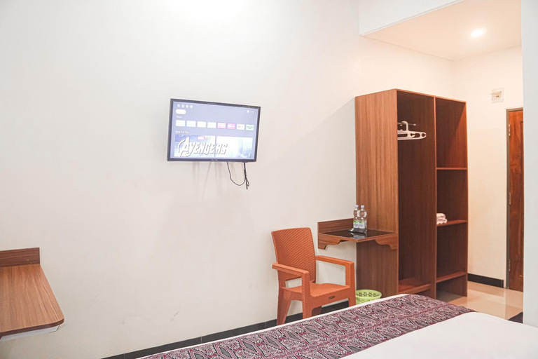 Bedroom 3, RR -2 Syariah Hotel SLG, Kediri