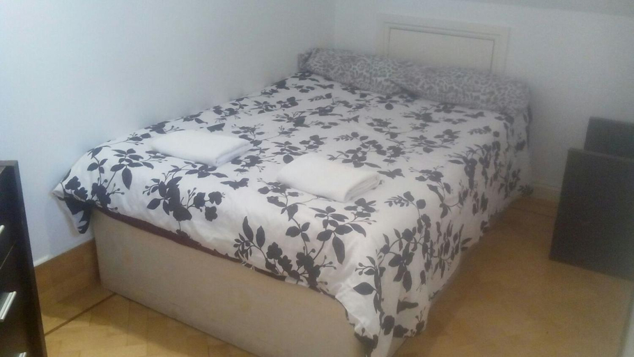 Bedroom 2, 365 London Hostel, London