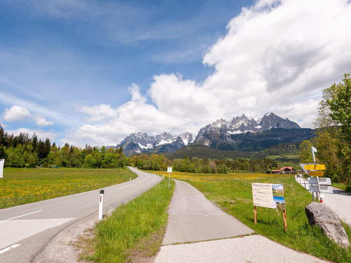 Others 5, Apartment in Kirchberg near Ski Bus, Kitzbühel