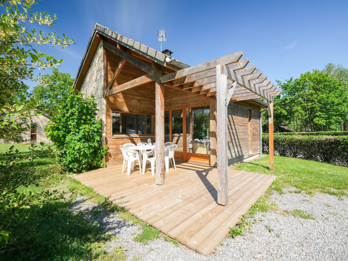 Exterior 2, Comfortable Holiday Home With Private Terrace, Ardennes