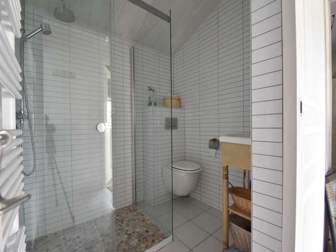 Bathroom 4, Mansion in Charrin by Loire with Pool, Nièvre