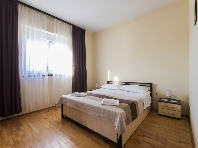 Bedroom 3, Holiday Home near Zadar with Private Pool, Posedarje