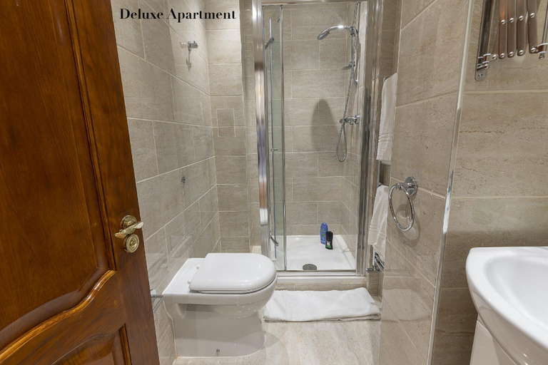 Bathroom 3, Kensington Olympia, London