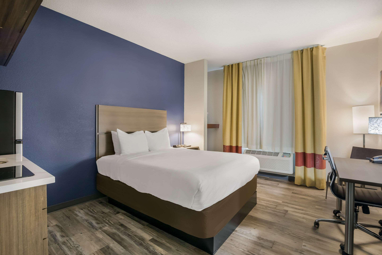 Bedroom 3, MainStay Suites Joliet I-80, Will