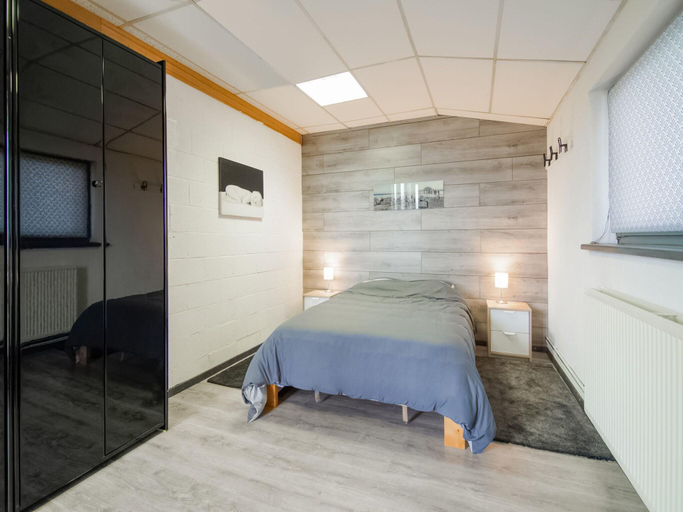 Bedroom 2, Cottage in Vaux-sur-Sure with garden, Luxembourg