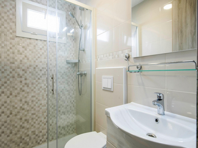 Bathroom 2, Mobile Home Banjole near the Beach, Medulin
