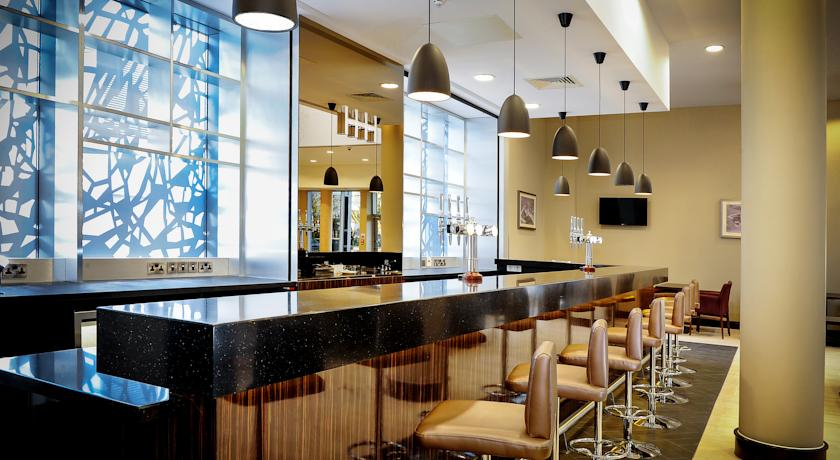 Food & Drinks 5, Heston Hyde Hotel, London