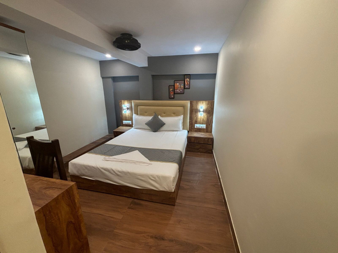 Bedroom 5, Hotel New Zara Grand, Mumbai Suburban