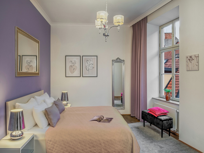 Bedroom 4, 4 Arts Apartments by Adrez Living, Praha 1
