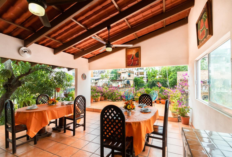 Food & Drinks 5, Hotel Posada De Roger, Puerto Vallarta