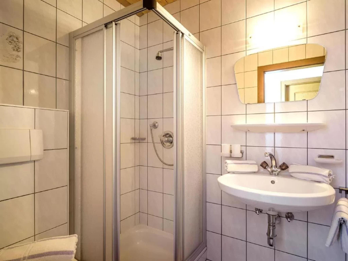 Bathroom 3, Beautiful Apartment with panoramaview, Schwaz