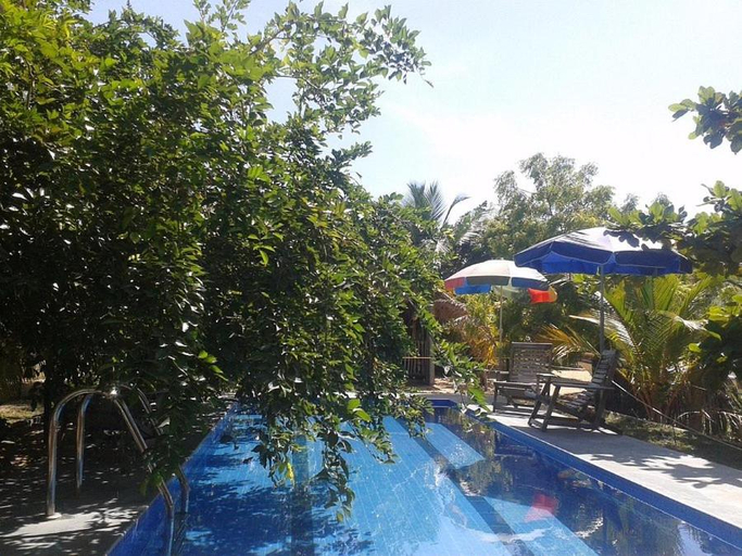 Sport & Beauty 4, DEEP SEA RESORT PADI DIVE CENTER, Manmunai North