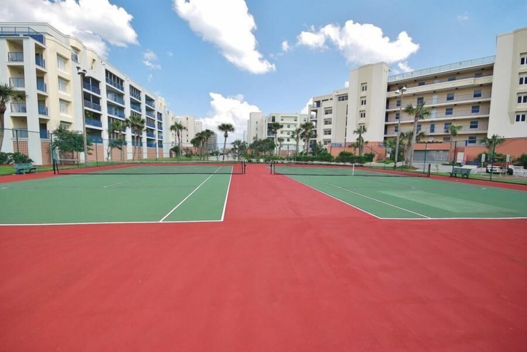Exterior & Views 2, Oceanwalk 20-302, Volusia