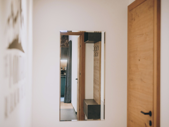 Others 4, Studio Niederseer by we rent, Zell am See