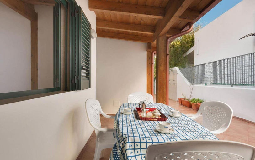 Room 5, 990 Bilo Corallo A in Porto Cesareo, Lecce