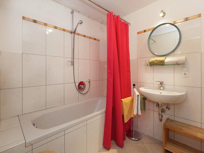 Bathroom 3, Apartment in Langenfeld near Solden Ski, Imst