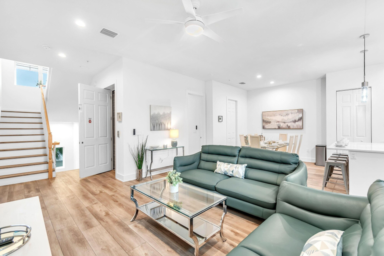 Others 5, Azul Townhomes A1, Pinellas
