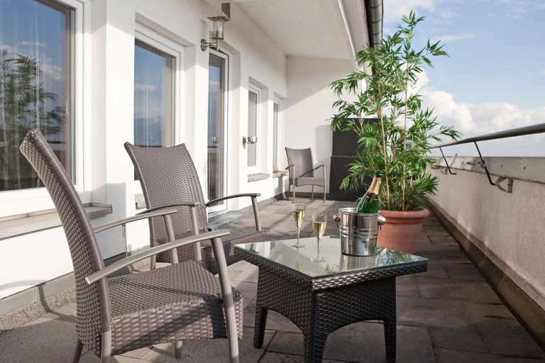 Terrace, Hotel Asahi Duesseldorf, Düsseldorf