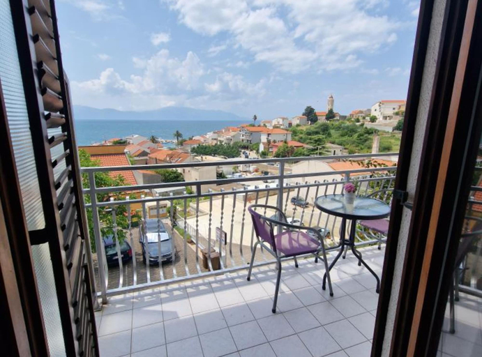 Others 4, Lora Apartments Gradac, Gradac